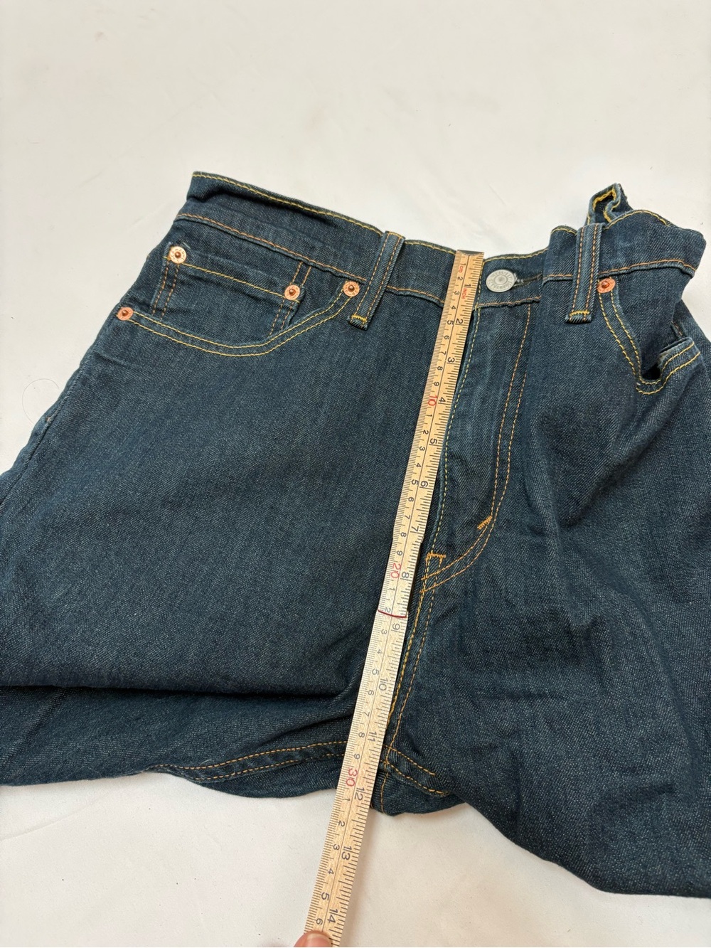 Levi’s 508 Regular Taper Jeans Dark Wash Blue Denim 33WX32L - Picture 9 of 12